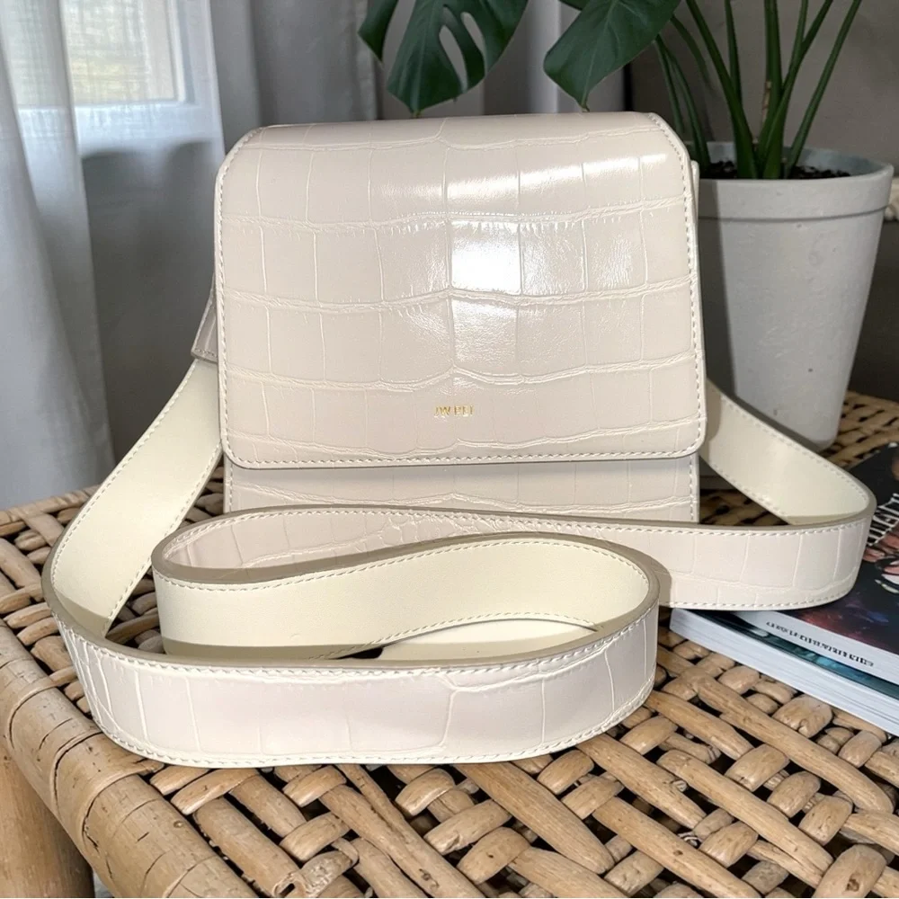 JW Pei Croc Embossed Mini Shoulder Bag Cream Vegan Leather Gold Hardware - Picture 4 of 13